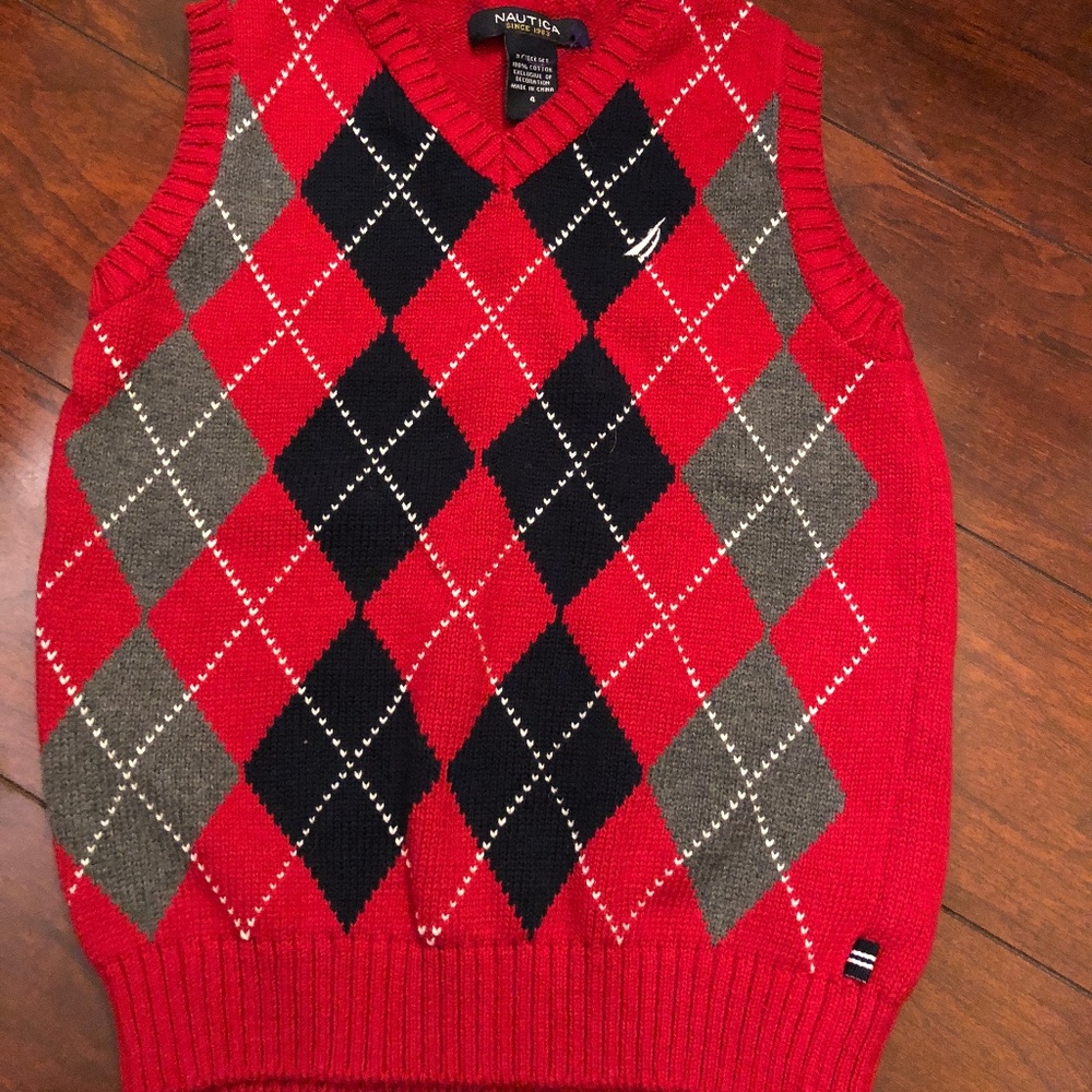 ❌SOLD❌ Nautica Brand Boy's Size 4 Sweater Vest